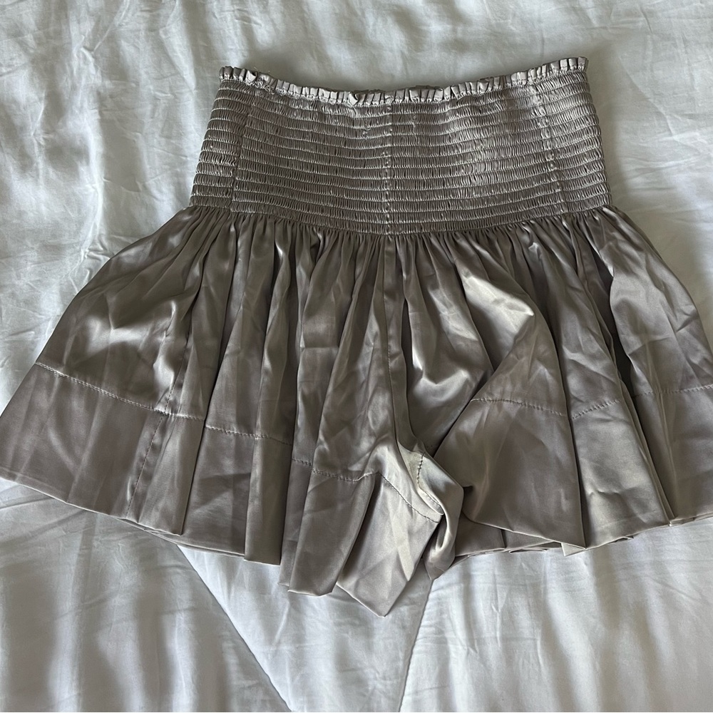 Gray silk flowy shorts